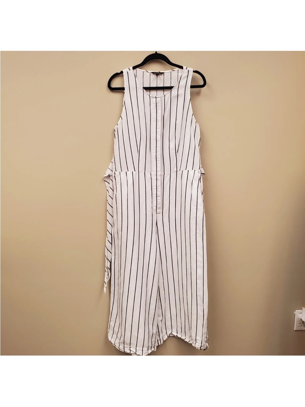 Banana Republic Stripe Linen Blend Wide-Leg Cropped Jumpsuit Black & White Sz 14